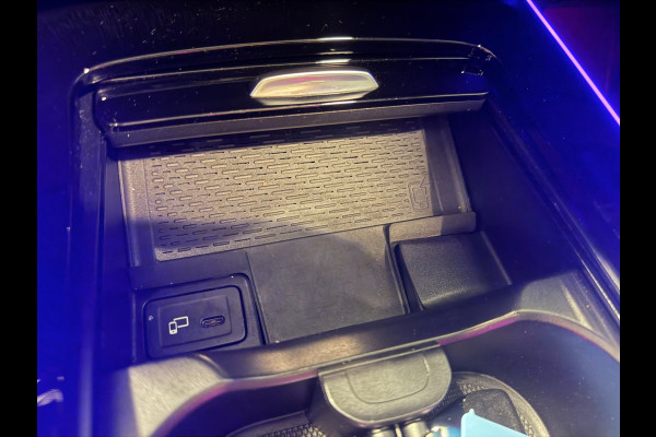 Mercedes-Benz GLA 250 e AMG PANO/LEDER/H-UP/STOEL-M/BURMESTER/BAB/CARPLAY/SFEERVERL///