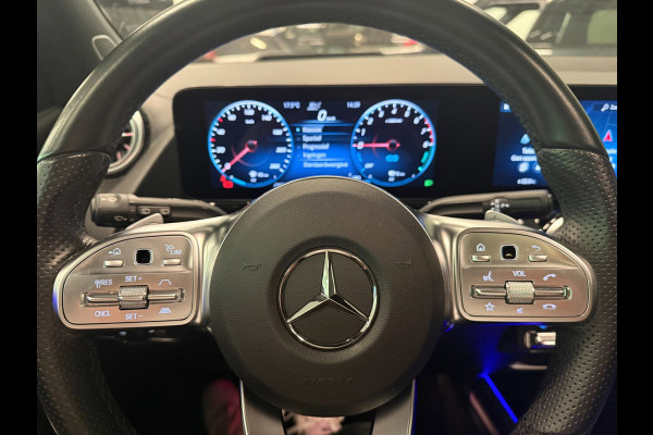 Mercedes-Benz GLA 250 e AMG PANO/LEDER/H-UP/STOEL-M/BURMESTER/BAB/CARPLAY/SFEERVERL///