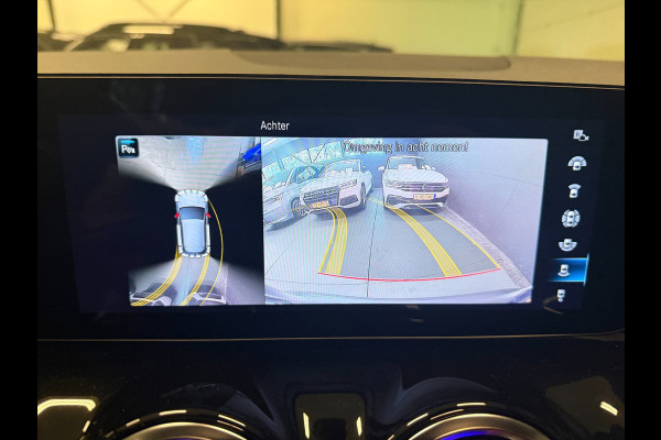 Mercedes-Benz GLA 250 e AMG PANO/LEDER/H-UP/STOEL-M/BURMESTER/BAB/CARPLAY/SFEERVERL///