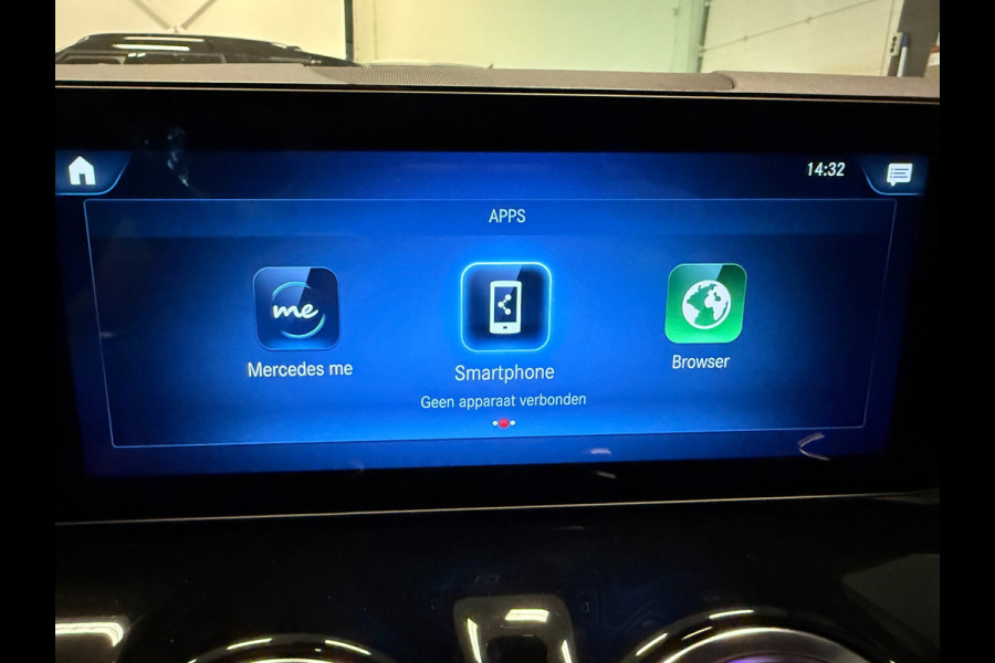 Mercedes-Benz GLA 250 e AMG PANO/LEDER/H-UP/STOEL-M/BURMESTER/BAB/CARPLAY/SFEERVERL///