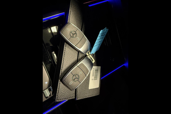 Mercedes-Benz GLA 250 e AMG PANO/LEDER/H-UP/STOEL-M/BURMESTER/BAB/CARPLAY/SFEERVERL///