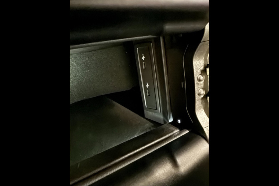 Mercedes-Benz GLA 250 e AMG PANO/LEDER/H-UP/STOEL-M/BURMESTER/BAB/CARPLAY/SFEERVERL///