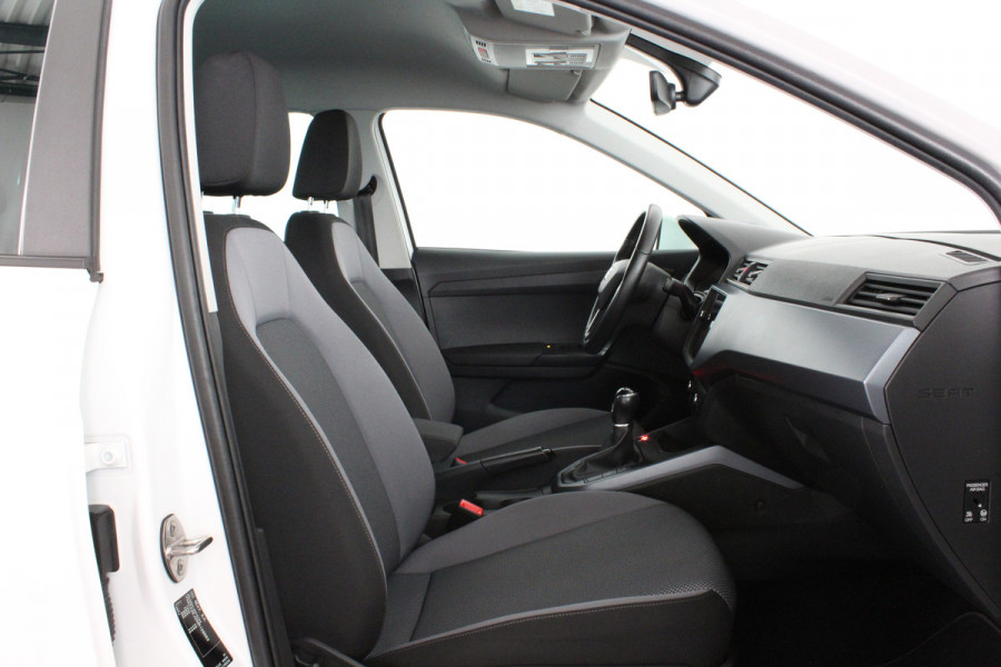 Seat Arona 1.0 TSI Style Business Intense > Trekhaak/Camera/ACC/Candy White...