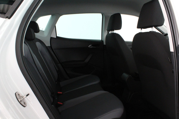 Seat Arona 1.0 TSI Style Business Intense > Trekhaak/Camera/ACC/Candy White...