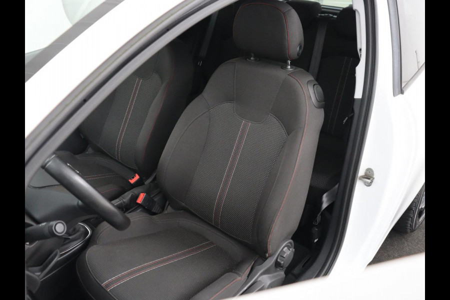 Opel Corsa 1.4 Black Edition | 1e eigenaar | Trekhaak | Carplay | Airco | Cruise control | Parkeerhulp | Navigatie | Bluetooth | Getint glas