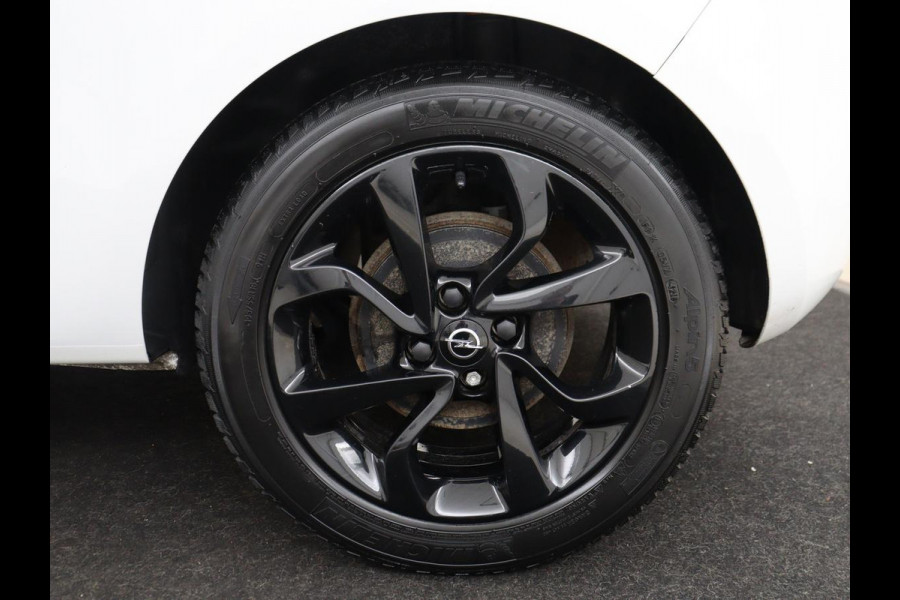 Opel Corsa 1.4 Black Edition | 1e eigenaar | Trekhaak | Carplay | Airco | Cruise control | Parkeerhulp | Navigatie | Bluetooth | Getint glas