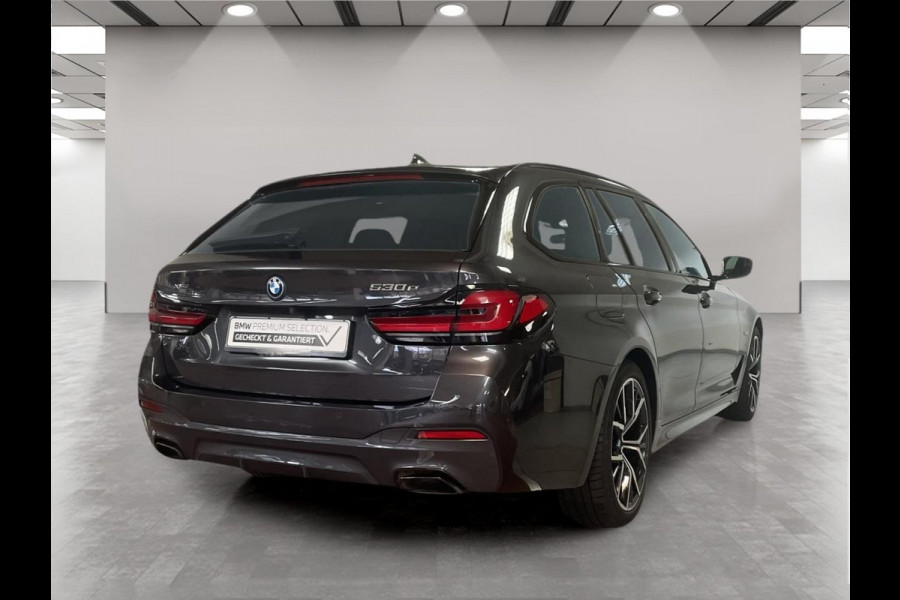 BMW 5 Serie Touring 530e xDrive High Executive – M Sport – Full Options – Harman/Kardon Head-up . Neem contact op en we maken een afspraak!