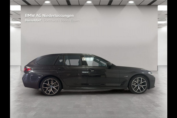 BMW 5 Serie Touring 530e xDrive High Executive – M Sport – Full Options – Harman/Kardon Head-up . Neem contact op en we maken een afspraak!