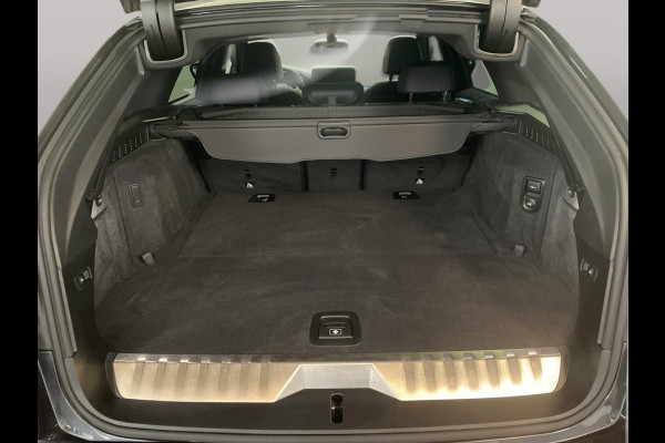 BMW 5 Serie Touring 530e xDrive High Executive – M Sport – Full Options – Harman/Kardon Head-up . Neem contact op en we maken een afspraak!