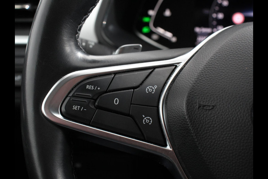 Renault Captur 1.3 TCe 140 pk Automaat Techno | Navigatie | Apple Carplay/Android Auto | Climate Control | Camera | Trekhaak | Led  | Lichtmetalen velgen