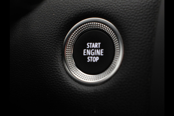 Renault Captur 1.3 TCe 140 pk Automaat Techno | Navigatie | Apple Carplay/Android Auto | Climate Control | Camera | Trekhaak | Led  | Lichtmetalen velgen