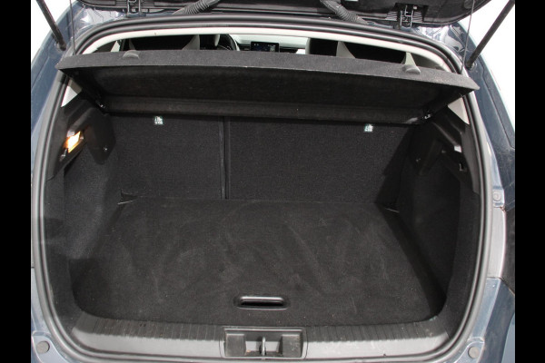 Renault Captur 1.3 TCe 140 pk Automaat Techno | Navigatie | Apple Carplay/Android Auto | Climate Control | Camera | Trekhaak | Led  | Lichtmetalen velgen