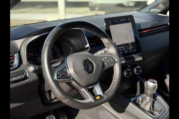 Renault Clio 1.0 TCe R.S. Line | 1e Eigenaar | Navi, Carplay/Android, Camera, Cruise | RS Line | Dealeronderhouden | NAP |