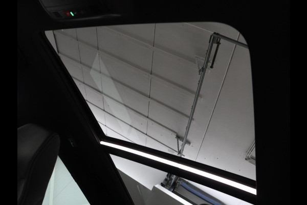Škoda Kodiaq 1.5 TSI Sportline | Panoramadak | Stoelverwarming | Leder/Alcantara | Camera | Carplay | Sfeerverlichting | Virtual Cockpit | Canton Sound | Navigatie | Keyless | 20'' | Memory | Full LED