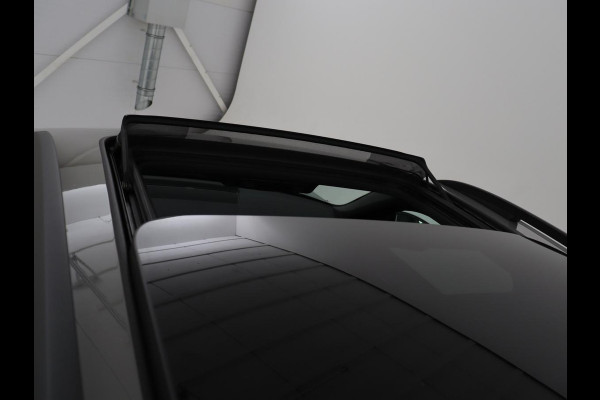 Škoda Kodiaq 1.5 TSI Sportline | Panoramadak | Stoelverwarming | Leder/Alcantara | Camera | Carplay | Sfeerverlichting | Virtual Cockpit | Canton Sound | Navigatie | Keyless | 20'' | Memory | Full LED