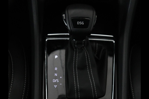 Škoda Kodiaq 1.5 TSI Sportline | Panoramadak | Stoelverwarming | Leder/Alcantara | Camera | Carplay | Sfeerverlichting | Virtual Cockpit | Canton Sound | Navigatie | Keyless | 20'' | Memory | Full LED