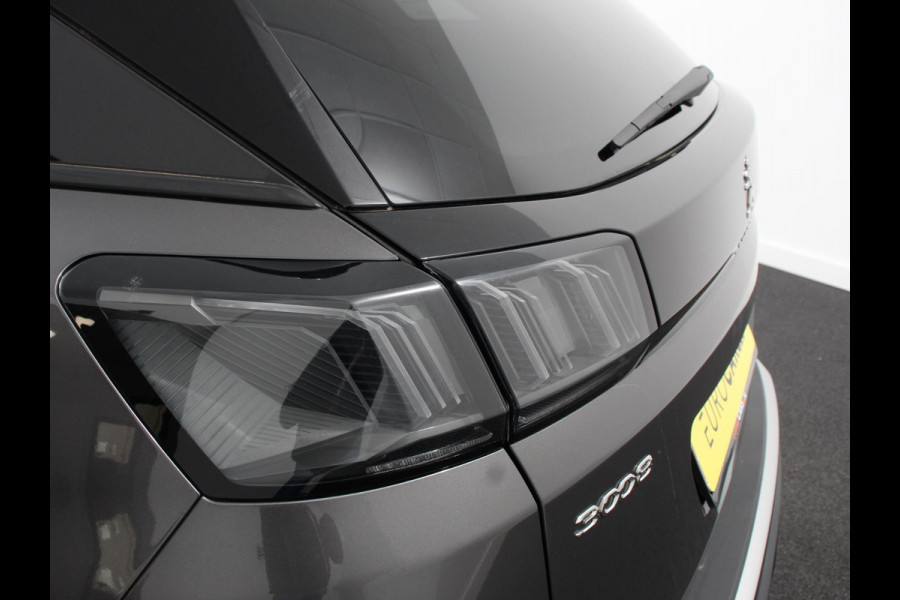 Peugeot 3008 1.6 Hybrid 225PK Allure Pack Navigatie Apple Carplay/Android Auto Camera Parkeersensoren Adaptive Cruise Control Dodehoek assistent Stoelverwarming Climate Control Virtual Cockpit  Lichtmetalen velgen