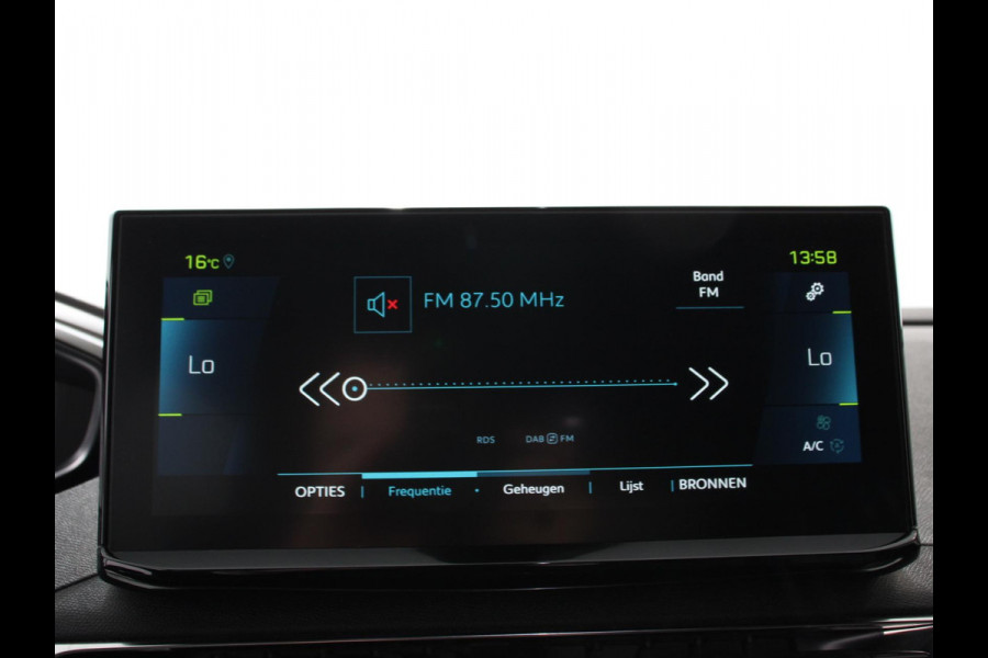 Peugeot 3008 1.6 Hybrid 225PK Allure Pack Navigatie Apple Carplay/Android Auto Camera Parkeersensoren Adaptive Cruise Control Dodehoek assistent Stoelverwarming Climate Control Virtual Cockpit  Lichtmetalen velgen