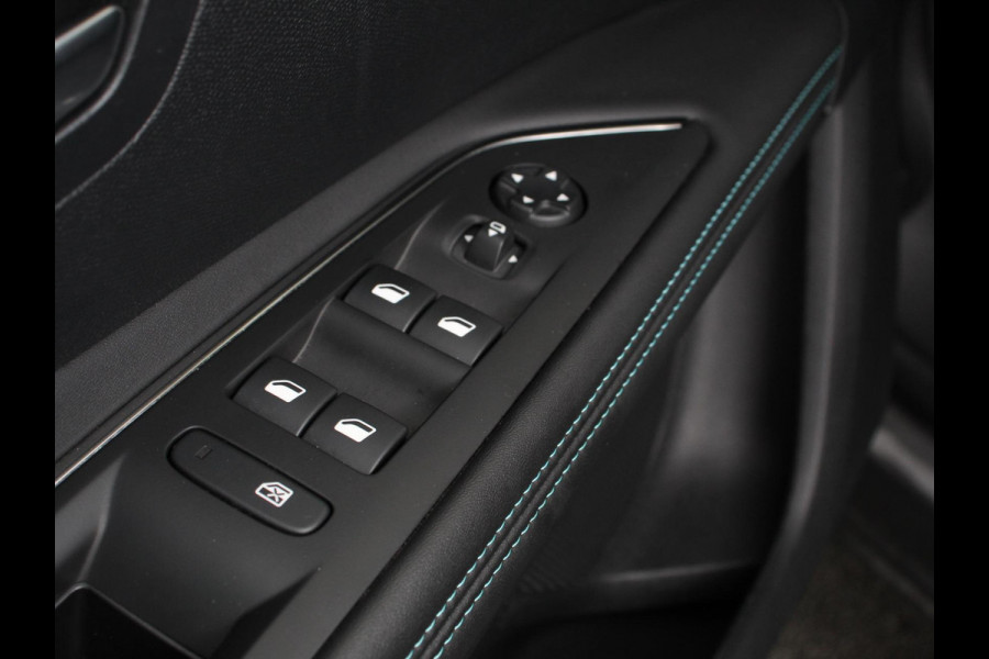 Peugeot 3008 1.6 Hybrid 225PK Allure Pack Navigatie Apple Carplay/Android Auto Camera Parkeersensoren Adaptive Cruise Control Dodehoek assistent Stoelverwarming Climate Control Virtual Cockpit  Lichtmetalen velgen