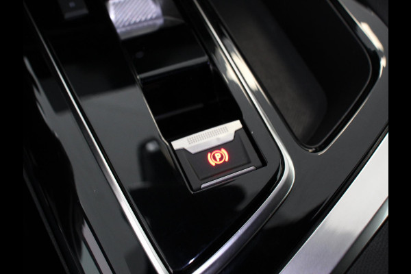 Peugeot 3008 1.6 Hybrid 225PK Allure Pack Navigatie Apple Carplay/Android Auto Camera Parkeersensoren Adaptive Cruise Control Dodehoek assistent Stoelverwarming Climate Control Virtual Cockpit  Lichtmetalen velgen