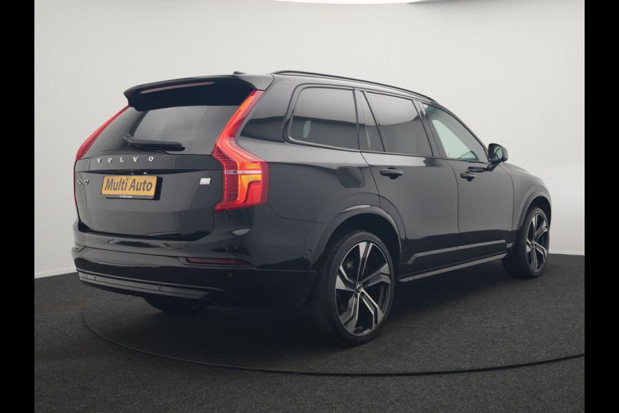 Volvo XC90 T8 Recharge AWD Ultimate Dark Plug In Hybrid LONG RANGE 455pk 7 Persoons PHEV | Trekhaak af Fabriek | Panodak | Adaptive Cruise | 360 Camera | 22"L.M | Head Up | Google Maps | Pilot Assist | Harmand Kardon | Stuurverwarming |