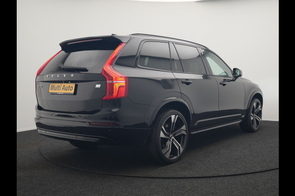 Volvo XC90 T8 Recharge AWD Ultimate Dark Plug In Hybrid LONG RANGE 455pk 7 Persoons PHEV | Trekhaak af Fabriek | Panodak | Adaptive Cruise | 360 Camera | 22"L.M | Head Up | Google Maps | Pilot Assist | Harmand Kardon | Stuurverwarming |