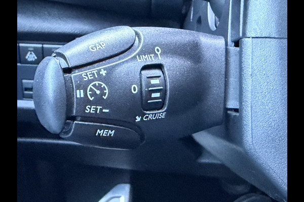 Citroën C5 Aircross 225pk Plug-in Hybrid Shine (Leder - Stoelverwarming - Adaptieve Cruise Controle - 19"- LED - Camera - Keyless Entry)