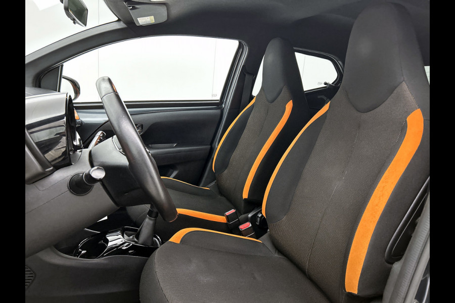 Toyota Aygo 1.0 VVT-i x-JBL (NL-auto, NAP, Goed OnderH, Carplay/ Android, Camera, Cruise Con, Climate Con, Etc)