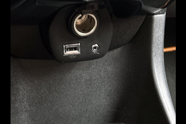 Toyota Aygo 1.0 VVT-i x-JBL (NL-auto, NAP, Goed OnderH, Carplay/ Android, Camera, Cruise Con, Climate Con, Etc)