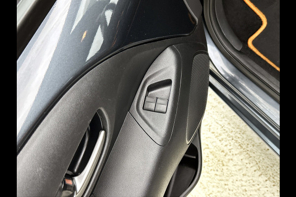 Toyota Aygo 1.0 VVT-i x-JBL (NL-auto, NAP, Goed OnderH, Carplay/ Android, Camera, Cruise Con, Climate Con, Etc)