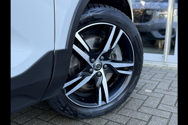 Volvo XC40 1.5 T5 Recharge 262 PK R-Design |H/K|Winterpakket|Cam|Chrystal White|