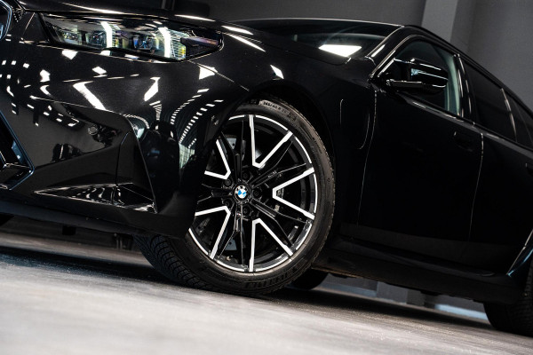 BMW 5 Serie Touring M5 *Bowers & Wilkins / Carbon-interieur / Stoelventilatie / Panorama / Memory / Keyless / Surround-View*