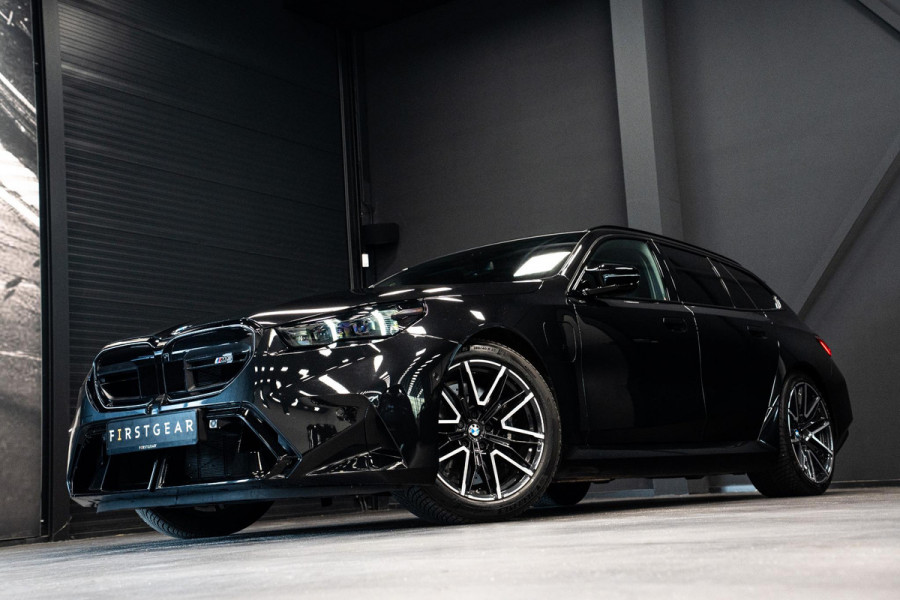 BMW 5 Serie Touring M5 *Bowers & Wilkins / Carbon-interieur / Stoelventilatie / Panorama / Memory / Keyless / Surround-View*