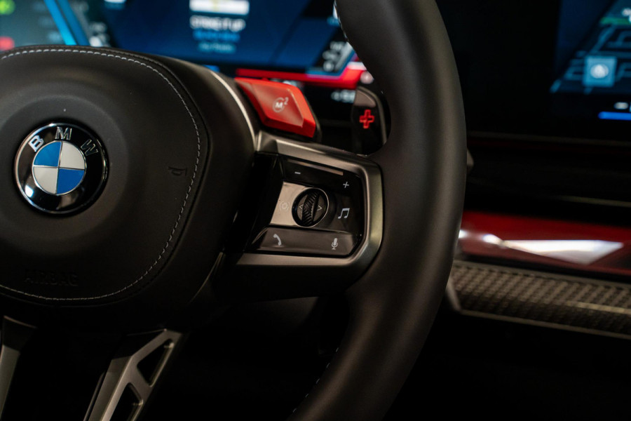 BMW 5 Serie Touring M5 *Bowers & Wilkins / Carbon-interieur / Stoelventilatie / Panorama / Memory / Keyless / Surround-View*