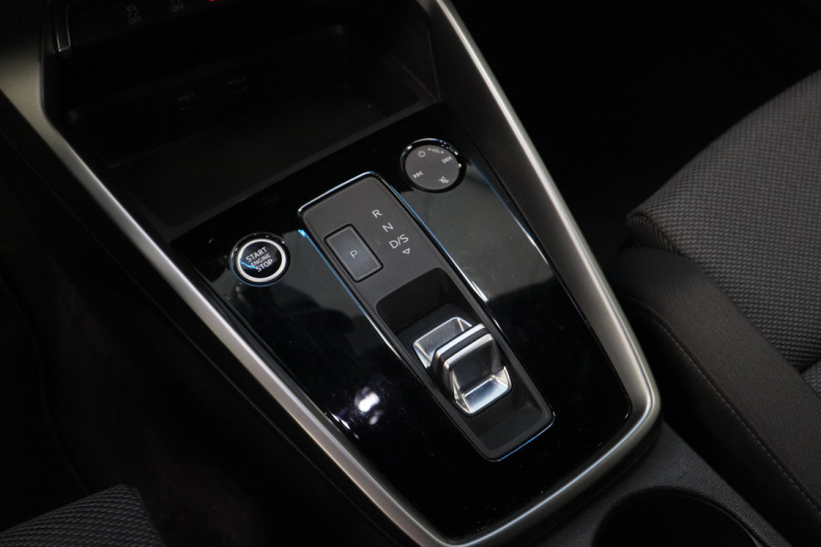 Audi A3 Sportback 30 TFSI Advanced edition Navigatie Full-led Adaptive-Cruise