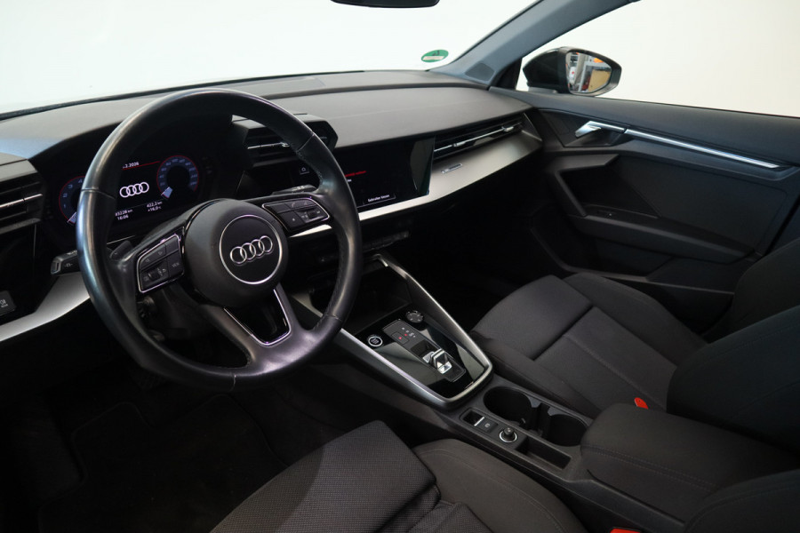 Audi A3 Sportback 30 TFSI Advanced edition Navigatie Full-led Adaptive-Cruise