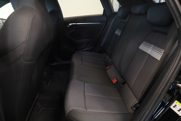 Audi A3 Sportback 30 TFSI Advanced edition Navigatie Full-led Adaptive-Cruise