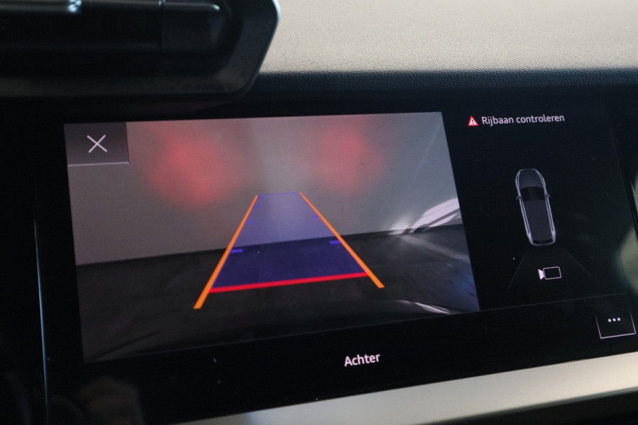 Audi A3 Sportback 30 TFSI Advanced edition Navigatie Full-led Adaptive-Cruise