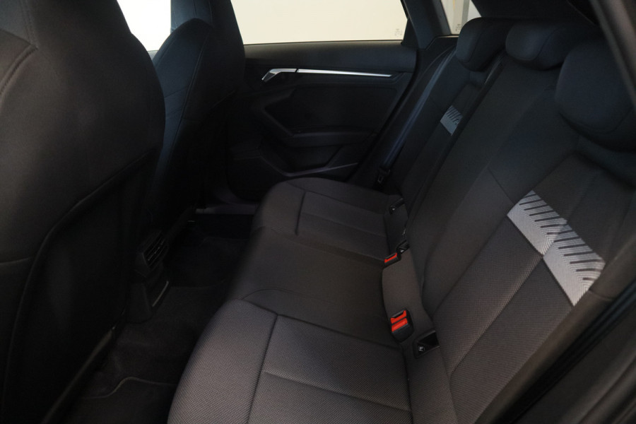 Audi A3 Sportback 30 TFSI Advanced edition Navigatie Full-led Adaptive-Cruise
