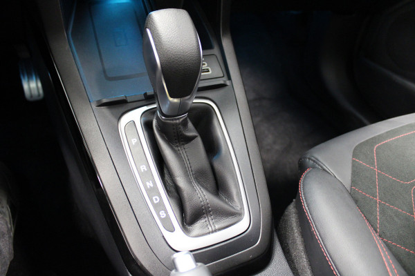 Ford Puma 1.0 EcoBoost Hybrid ST-line X 155PK