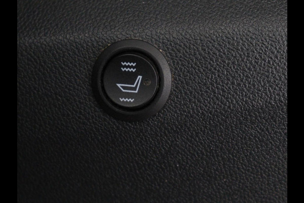 Volkswagen Tiguan 1.5 TSI R-Line | Stoelverwarming | Adaptive cruise | Matrix LED | Keyless | 19'' | Parkeerhulp | Virtual Cockpit | Carplay | Navigatie | Climate control