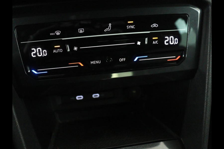 Volkswagen Tiguan 1.5 TSI R-Line | Stoelverwarming | Adaptive cruise | Matrix LED | Keyless | 19'' | Parkeerhulp | Virtual Cockpit | Carplay | Navigatie | Climate control
