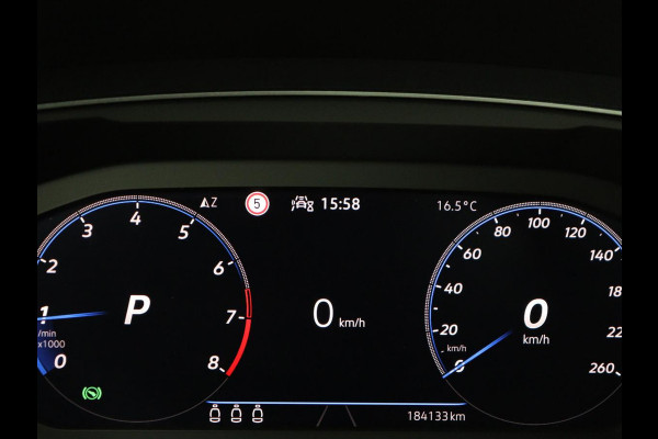 Volkswagen Tiguan 1.5 TSI R-Line | Stoelverwarming | Adaptive cruise | Matrix LED | Keyless | 19'' | Parkeerhulp | Virtual Cockpit | Carplay | Navigatie | Climate control