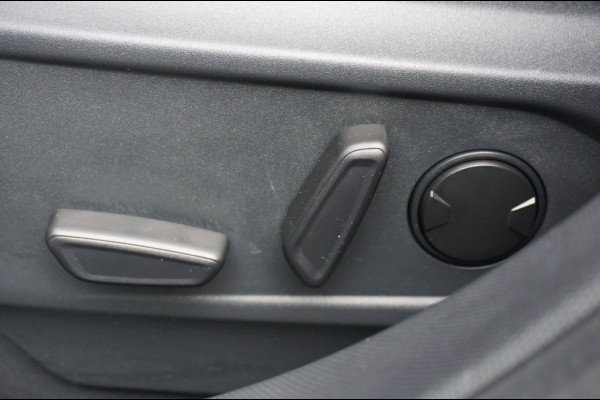 Ford Mustang Mach-E AWD 75 kWh 100% ELECTRISCH | 360° CAMERA | PREMIUM AUDIO | 92% S