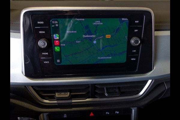Volkswagen T-Roc 1.5 TSI Goal Edition / 150pk / Stoelverwarming / Dodehoek assistent / Parkeer assistent /