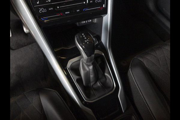 Volkswagen T-Roc 1.5 TSI Goal Edition / 150pk / Stoelverwarming / Dodehoek assistent / Parkeer assistent /