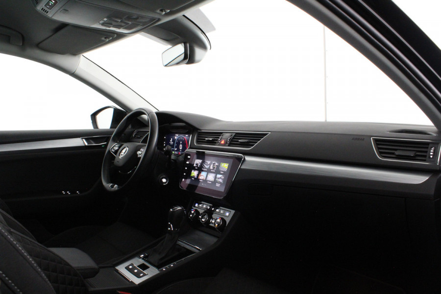 Škoda Superb Combi 2.0 TDI Business Edition Automaat/Camera/Adaptive Cruise Control (ACC)...