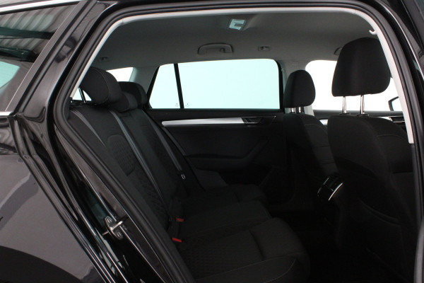 Škoda Superb Combi 2.0 TDI Business Edition Automaat/Camera/Adaptive Cruise Control (ACC)...