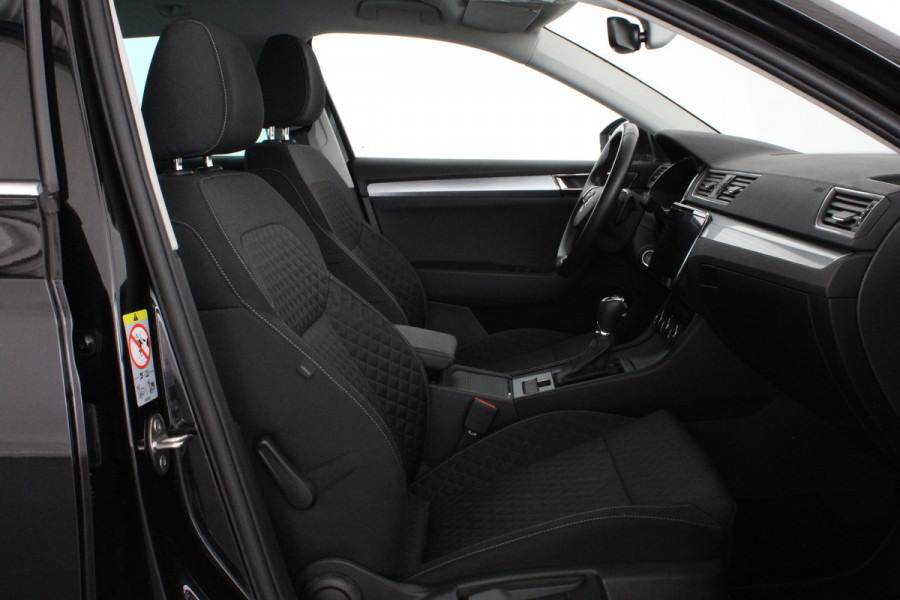 Škoda Superb Combi 2.0 TDI Business Edition Automaat/Camera/Adaptive Cruise Control (ACC)...