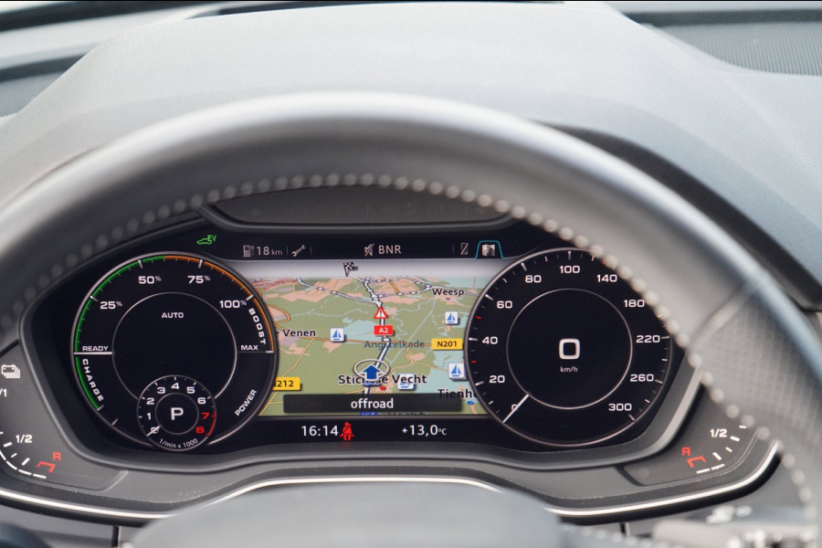 Audi Q5 55 TFSI e quattro Competition / S-Line / Pano / Camera / Head-Up / Side Assist / ACC / Elek. Klep